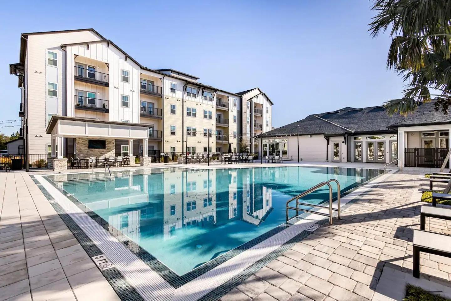 Complete Lush Green Apartment 10 Min To Parks Pets Allowed, Resort-Style Amenities Orlando Luaran gambar