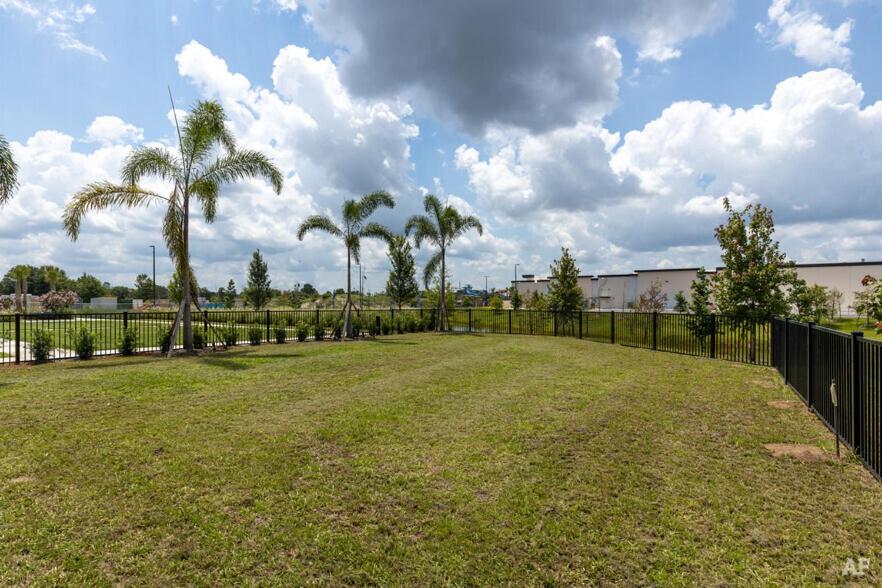 Complete Lush Green Apartment 10 Min To Parks Pets Allowed, Resort-Style Amenities Orlando Luaran gambar