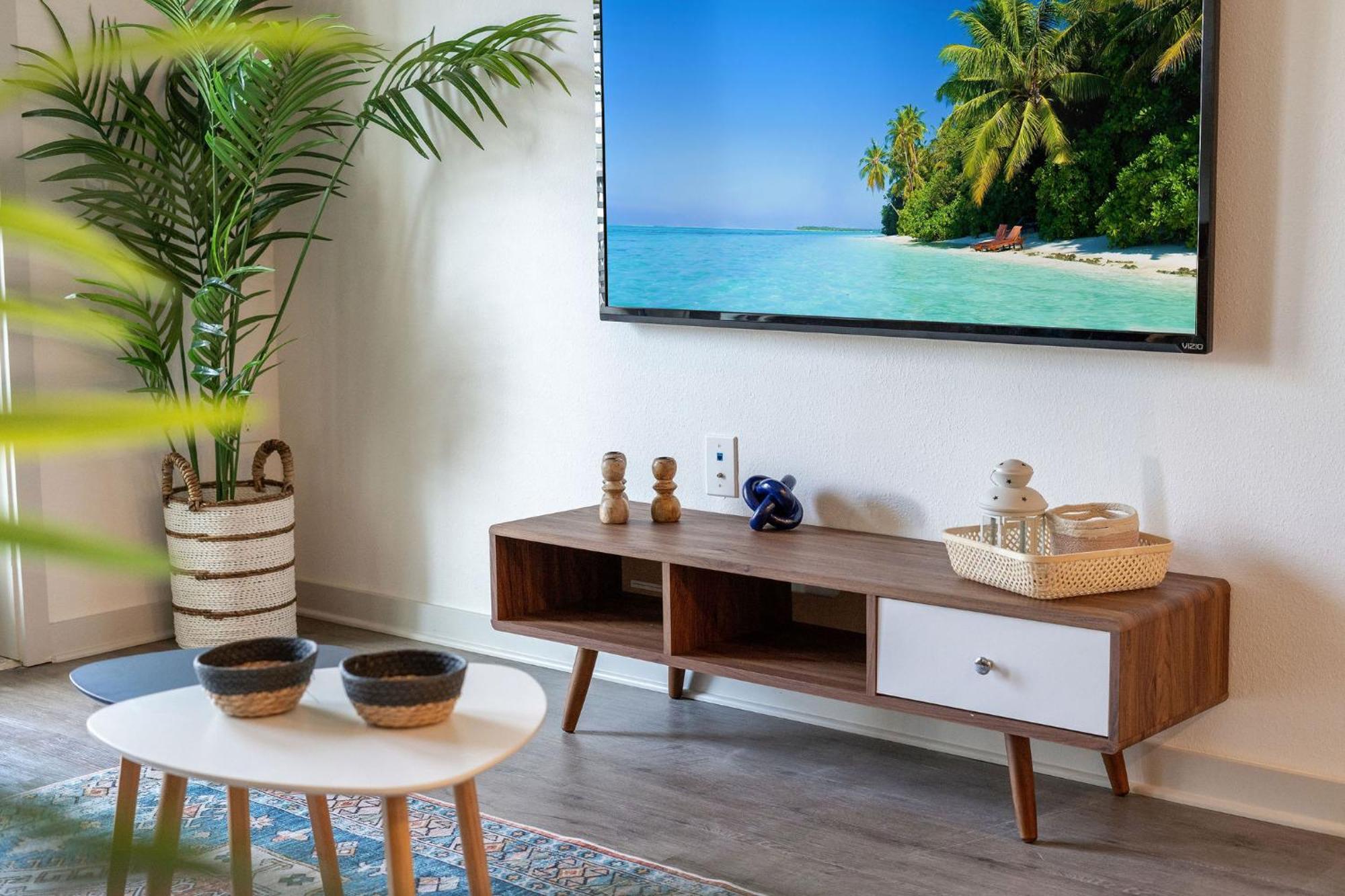Complete Lush Green Apartment 10 Min To Parks Pets Allowed, Resort-Style Amenities Orlando Luaran gambar