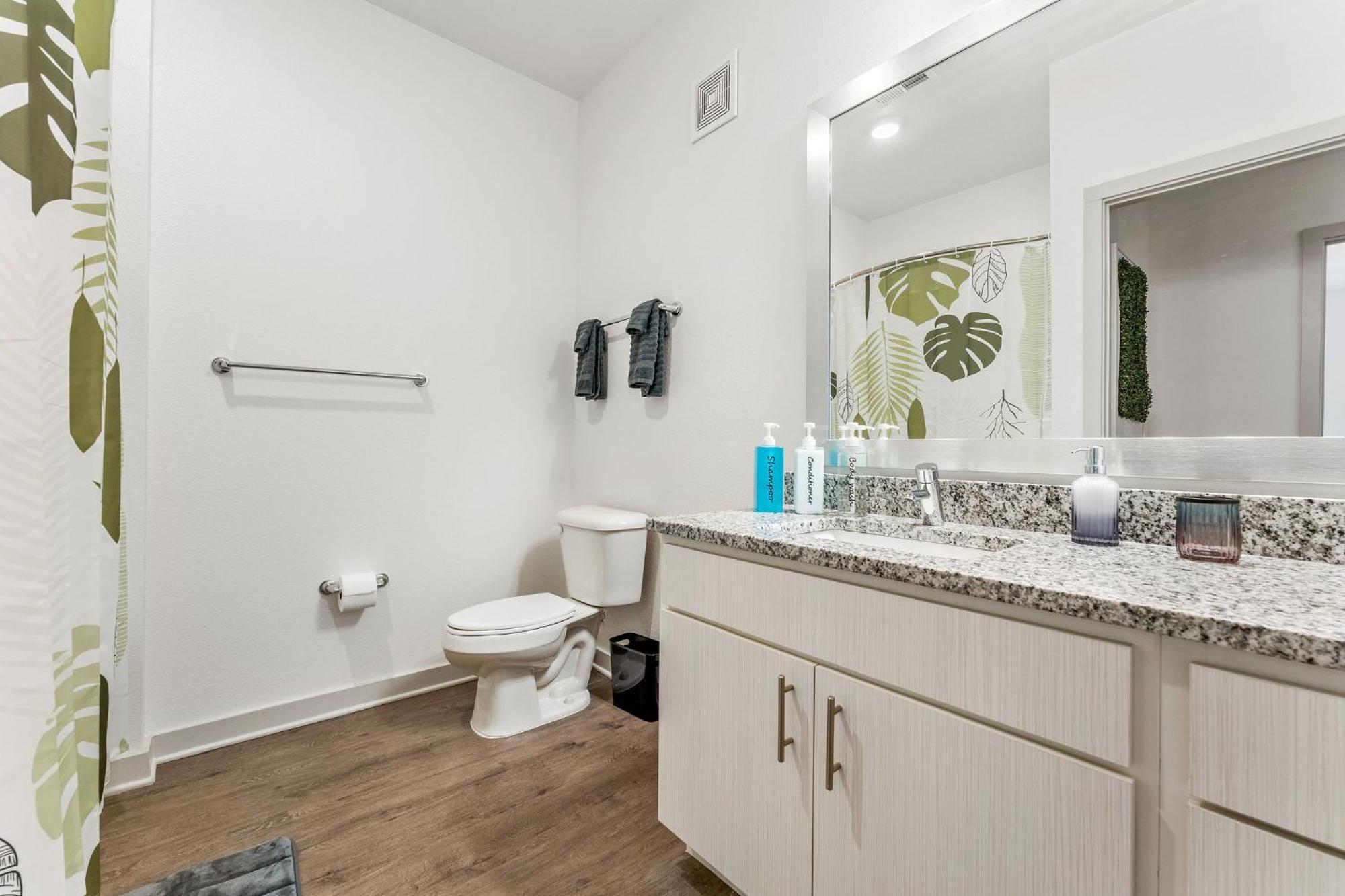Complete Lush Green Apartment 10 Min To Parks Pets Allowed, Resort-Style Amenities Orlando Luaran gambar